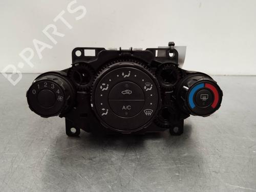 Used Climate control FORD FIESTA VI (CB1, CCN) 1.4 TDCi (68 hp) 3254438