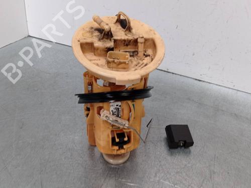 Used Fuel pump BMW 3 (E46) 320 d (136 hp) 12424116