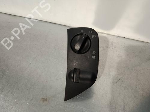 Used Headlight switch SEAT CORDOBA (6K1, 6K2) [1993-2002]  2250897