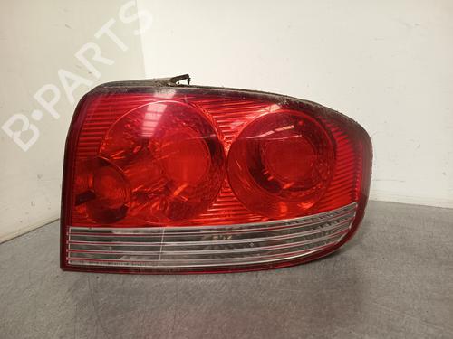 Used Right taillight HYUNDAI SONATA IV (EF) [1998-2005]  28293072