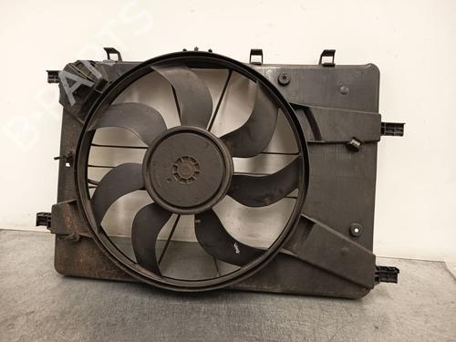 Used Radiator fan Radiator fan 36673518 36673518