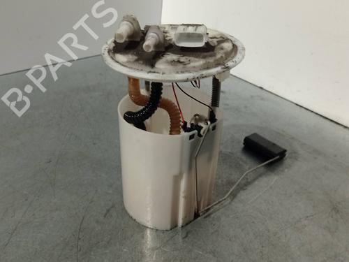 Used Fuel pump RENAULT MEGANE III Grandtour (KZ0/1) [2008-2016]  8528909