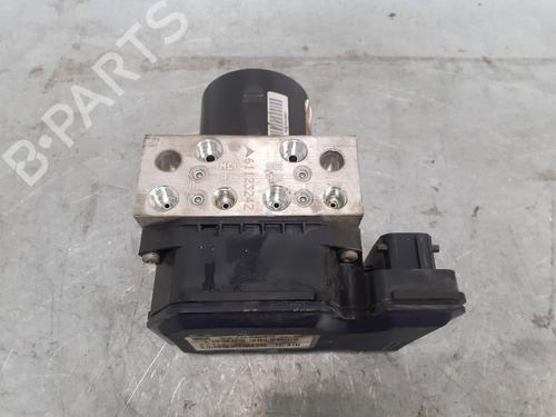 Used ABS pump OPEL INSIGNIA A (G09) 2.0 CDTI (68) (131 hp) 7096695