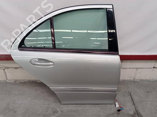 Right rear door MERCEDES-BENZ C-CLASS (W203) C 220 CDI (203.006, 203.008) (143 hp) 9150170