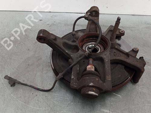 Used Left rear steering knuckle MERCEDES-BENZ M-CLASS (W163) ML 270 CDI (163.113) (163 hp) 8585762