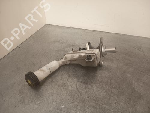 Used Brake master cylinder NISSAN JUKE (F15) [2010-2019]  27701250