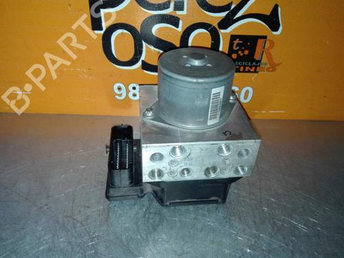 Abs pomp FORD MONDEO IV (BA7) 2.0 TDCi (140 hp) 2256757