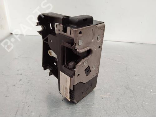 Used Front left lock OPEL ZAFIRA A MPV (T98) 2.2 DTI 16V (F75) (125 hp) 2246936