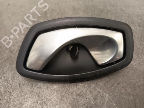 Venstre bagtil invendig håndtag RENAULT MEGANE III Hatchback (BZ0/1_, B3_) 2.0 TCe (BZ0K) (180 hp) 27883026