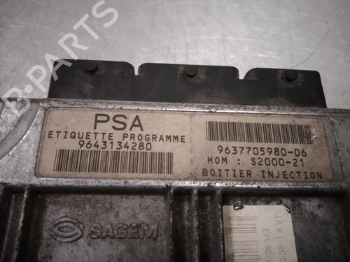 Engine control unit (ECU) CITROËN SAXO (S0, S1) 1.4 VTS | BP2291052M57