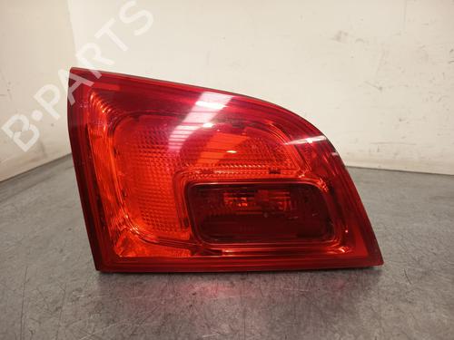 Venstre baglygte bagklap Venstre baglygte bagklap OPEL ASTRA J Sports Tourer (P10) [2010-2015] 36673502 36673502