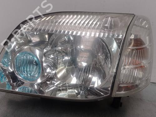 Used Left headlight NISSAN X-TRAIL I (T30) 2.2 dCi 4x4 (136 hp) 13636606