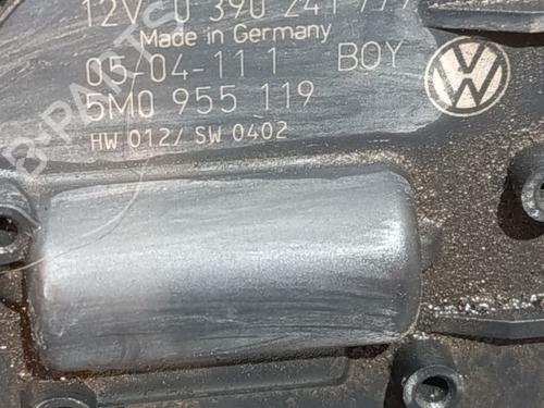 Front wiper motor VW GOLF PLUS V (5M1, 521) | BP37523018M29 - Image 3