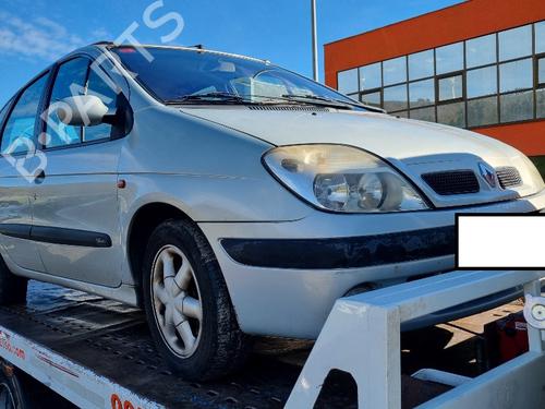 Høyre baklys RENAULT SCÉNIC I MPV (JA0/1_, FA0_) 1.6 (JA00, JA16, JA15, JA19, JA1V, JA2B, JA2C, JA0B,... | BP17044405C35 