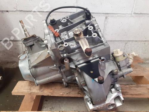 Used Gearbox CITROËN XSARA (N1) 1.9 D (70 hp) 8304117