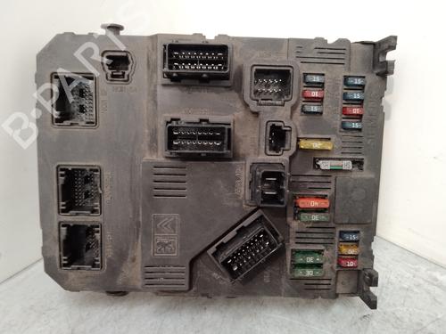 Used Fuse box CITROËN C2 (JM_) 1.6 (109 hp) 24210538
