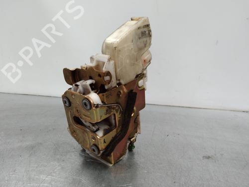 Used Rear right lock NISSAN PICK UP (D22) 2.5 TD 4WD (103 hp) 2258279