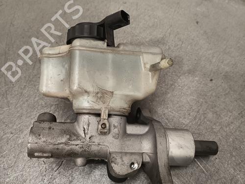Brake master cylinder VW TOURAN (1T1, 1T2) | BP30172846M77