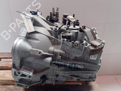 Used Gearbox HYUNDAI SANTA FÉ II (CM) 2.2 CRDi 4x4 (155 hp) 2993480