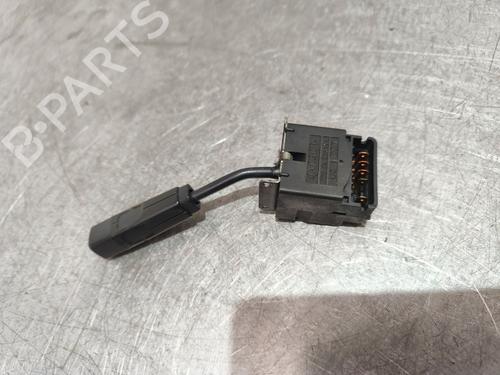 Used Steering column stalk Steering column stalk RENAULT 9 (L42_) 1.4 (L422, L42C) (60 hp) 33677204 33677204