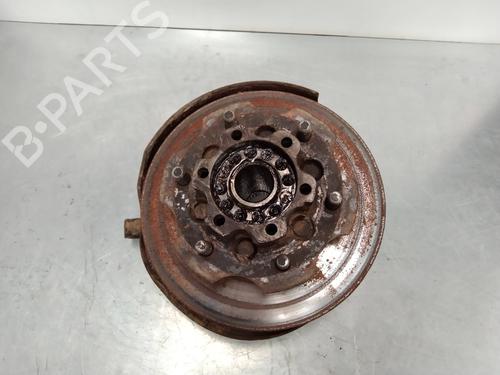 Used Left front steering knuckle MITSUBISHI PAJERO I (L04_G, L14_G) 2.5 TD (L044G, L049G) (95 hp) 2252755