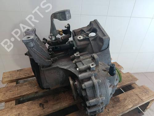 Used Gearbox Gearbox VW NEW BEETLE (9C1, 1C1) 2.0 (115 hp) 40267468 40267468