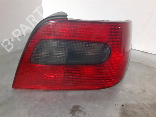 Used Right taillight CITROËN XSARA (N1) 1.9 TD (90 hp) 6816041
