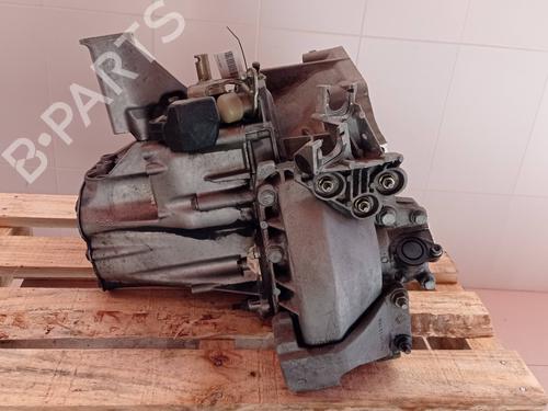 Used Gearbox PEUGEOT 407 (6D_) 2.0 (6DRFNB, 6DRFNE) (136 hp) 2259480