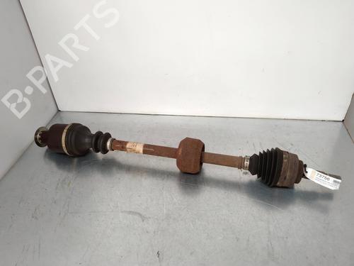 Used Left front driveshaft RENAULT CLIO II (BB_, CB_) [1998-2016]  7900066