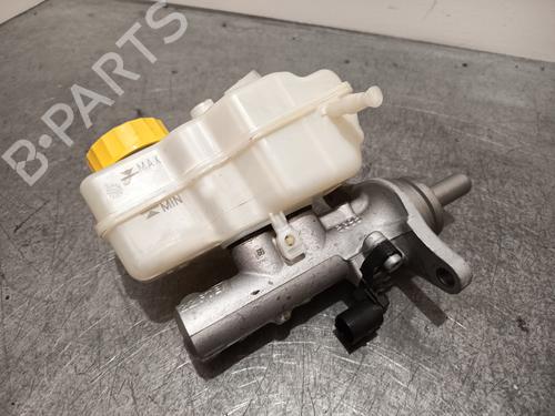 Used Brake master cylinder SKODA FABIA III (NJ3) [2014-2021]  27882907