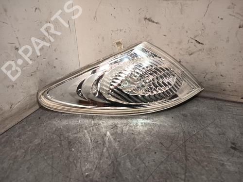 Used Right front indicator Right front indicator 37523030 37523030
