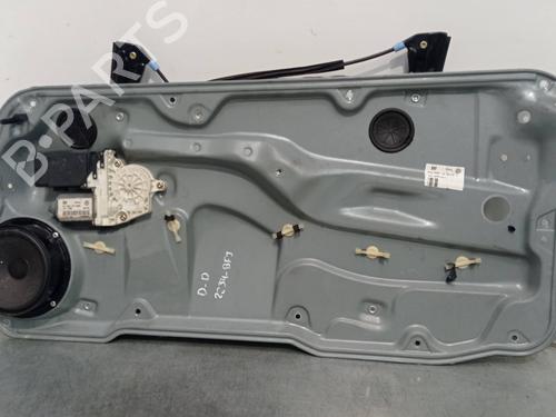 Elevalunas delantero derecho VW GOLF IV (1J1) 1.9 TDI (101 hp) 29994251