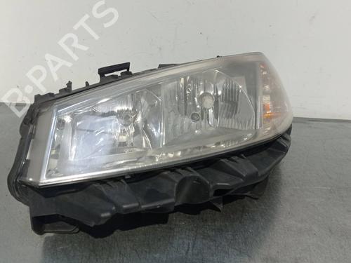 Left headlight RENAULT MEGANE II Saloon (LM0/1_) 1.9 dCi (LM0G, LM1G, LM2C) | BP29937817C28