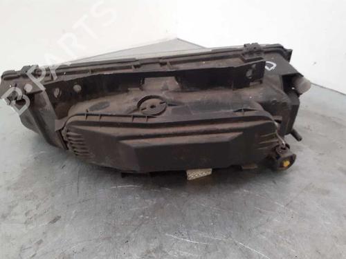 Right headlight CITROËN XANTIA (X1_, X2_) 1.9 D | BP6469637C29 