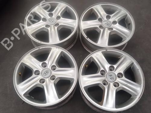 Used Rim HYUNDAI i30 Estate (FD) 1.6 CRDi (90 hp) 29300645