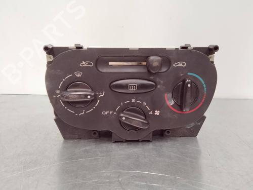 Used Climate control PEUGEOT 206 Hatchback (2A/C) 1.4 HDi eco 70 (68 hp) 2283550