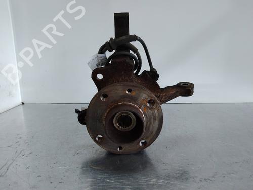 Used Left front steering knuckle RENAULT MEGANE I Classic (LA0/1_) [1996-2008]  2268009