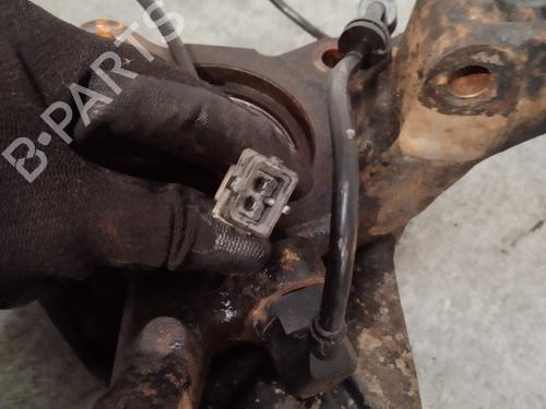 Right front steering knuckle PEUGEOT EXPERT (224_) 2.0 HDi | BP23424643M26 