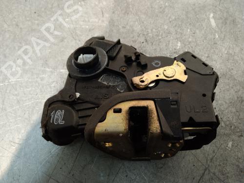 Front left lock TOYOTA COROLLA Estate (_E12_) 2.0 D-4D (CDE120_, CDE120R) UR3 |