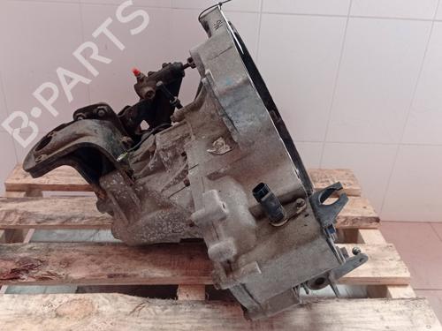 Getriebe für Getriebe MG MG TF 135 (136 hp) 32320537 32320537