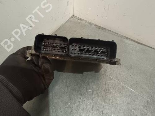 Engine control unit (ECU) HYUNDAI i30 Estate (FD) 1.6 CRDi | BP39469609M57 - Image 2