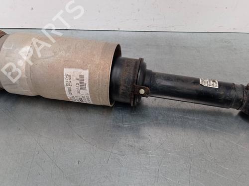 Høyre foran støtdemper LAND ROVER RANGE ROVER SPORT I (L320) 2.7 D 4x4 (190 hp) 13016684