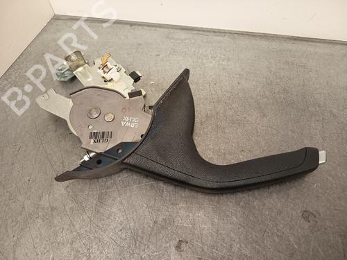 Used Hand brake HYUNDAI i20 II (GB, IB) [2014-2021]  27571112