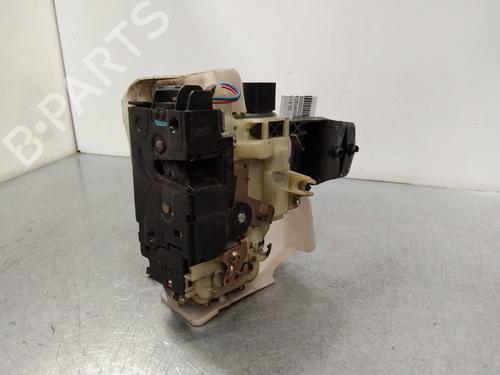 Høyre foran lås SKODA SUPERB I (3U4) [2001-2008]  2252594