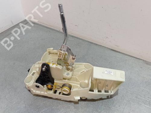 Used Gear lever FORD MONDEO IV (BA7) [2007-2015]  30402180