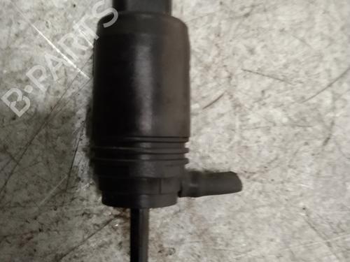 Used Washer pump BMW 1 (E87) 116 d (116 hp) 23133682