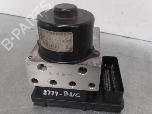 Used ABS pump MERCEDES-BENZ C-CLASS (W203) C 220 CDI (203.006) (136 hp) 10906292