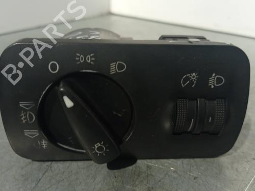 Used Headlight switch SEAT CORDOBA (6K1, 6K2) 1.9 TDI (110 hp) 8595332