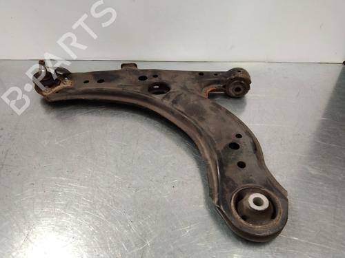Venstre foran bærearm SKODA OCTAVIA I Combi (1U5) 1.9 TDI (90 hp) 14219204