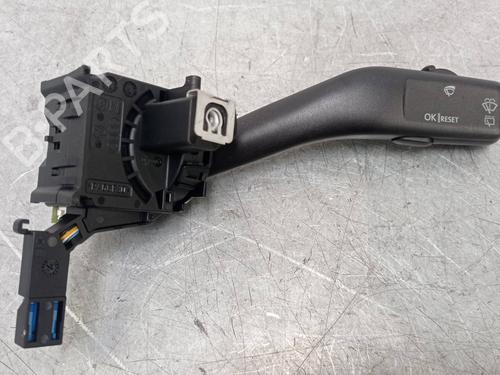 Used Steering column stalk VW GOLF V (1K1) [2003-2010]  9672889